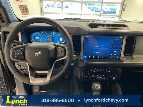 New 2026 Ford Bronco Outer Banks w/ Sasquatch Package AWD/4WD image 10