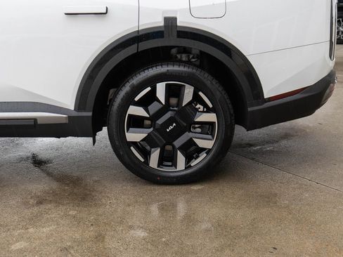 New 2027 Kia Telluride S image 33