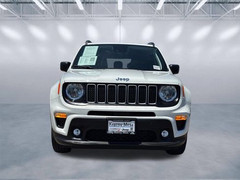 Certified 2022 Jeep Renegade Latitude w/ Convenience Group AWD/4WD image 2
