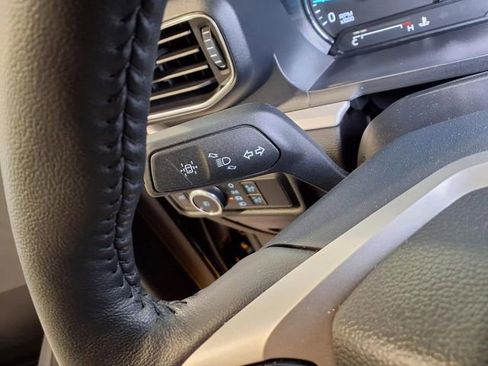 Used 2023 Ford Explorer XLT w/ Equipment Group 202A image 13