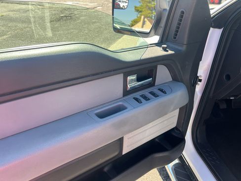 Used 2014 Ford F150 XLT w/ Equipment Group 302A Luxury image 14