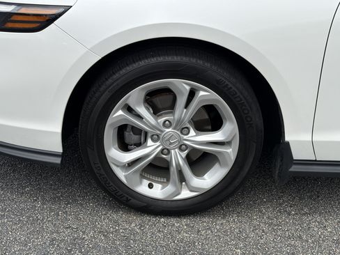 Used 2024 Honda Accord LX image 9
