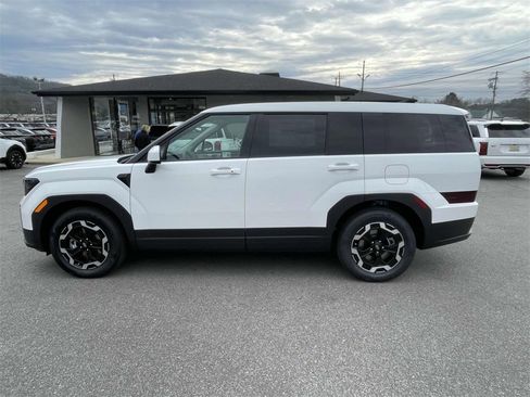 New 2026 Hyundai Santa Fe SE image 2