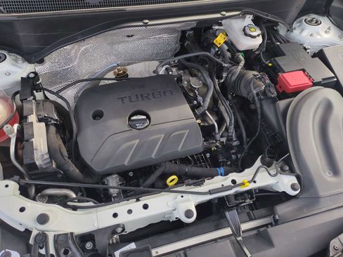 Used 2023 Buick Encore GX Select w/ Sport Touring Package image 29