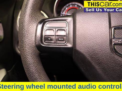 Used 2019 Dodge Journey SE w/ Blacktop Package image 12