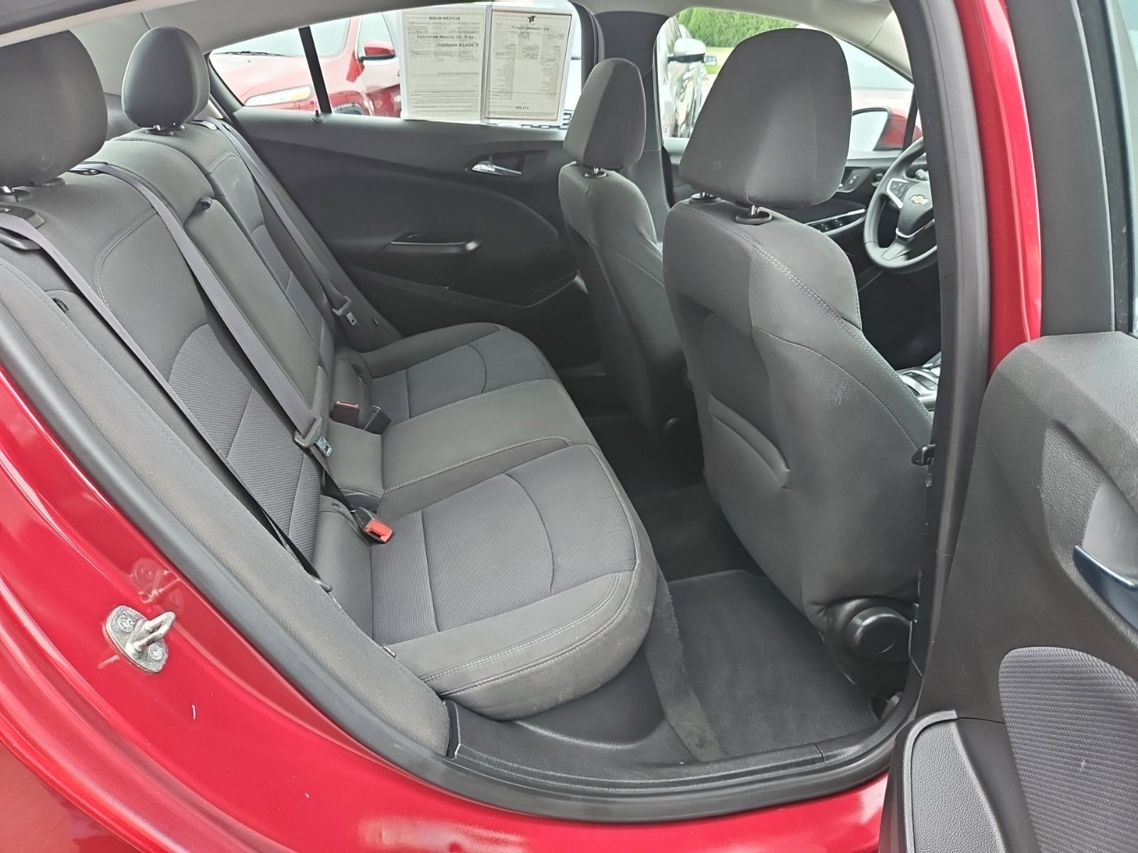 Used 2017 Chevrolet Cruze LT w/ Convenience Package FWD image 15