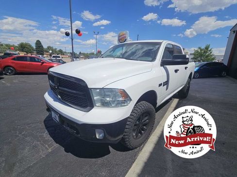 Used 2015 RAM 1500 Classic SLT w/ Luxury Group AWD/4WD image 1
