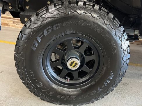 Used 2009 Ford E-350 and Econoline 350 XL image 6