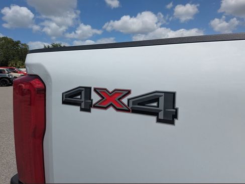 Certified 2025 Ford F350 XL w/ XL Chrome Package AWD/4WD image 13