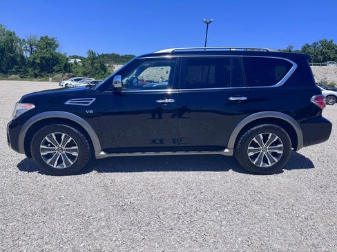 Used 2017 Nissan Armada SL w/ Moonroof Package AWD/4WD image 3