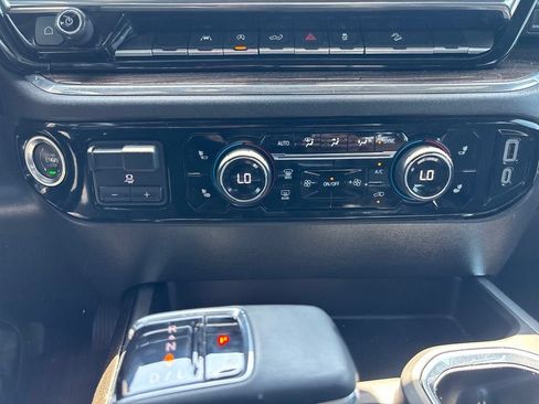 Certified 2024 Chevrolet Silverado 1500 LT Trail Boss w/ Convenience Package II AWD/4WD image 20