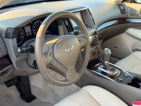 Used 2013 INFINITI G37 Journey w/ Premium Pkg RWD image 10
