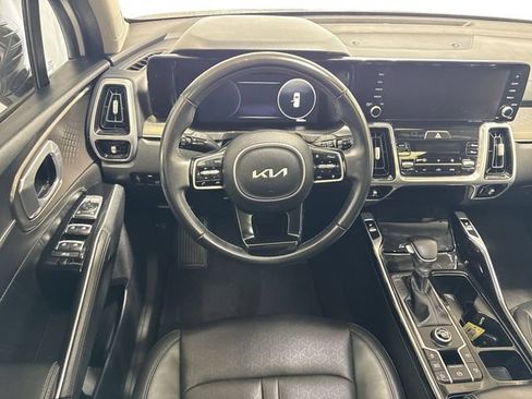 Used 2023 Kia Sorento SX FWD image 16