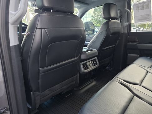 Used 2024 Ford F250 Lariat w/ Lariat Ultimate Package image 15