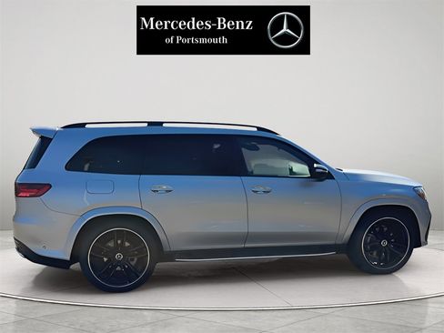 New 2025 Mercedes-Benz GLS 580 4MATIC image 9