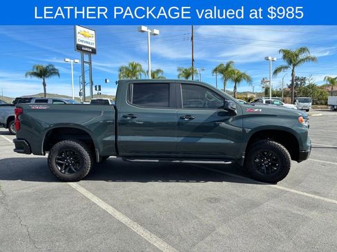 Used 2025 Chevrolet Silverado 1500 LT Trail Boss w/ Convenience Package II image 4
