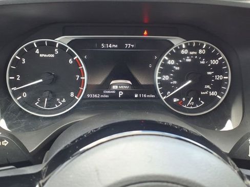 Used 2021 Nissan Rogue SV FWD image 24