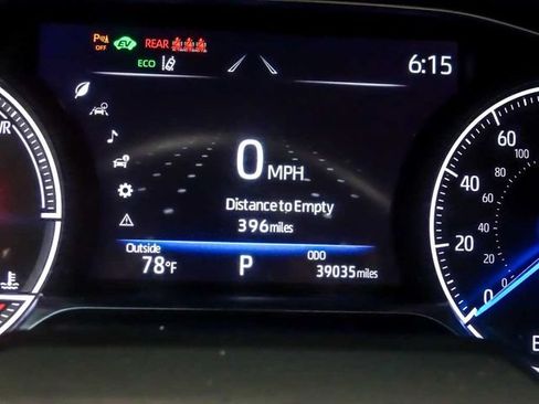 Used 2023 Toyota Venza XLE w/ Activity Package (TMS) AWD/4WD image 15