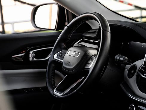 Used 2022 Jeep Compass Limited w/ Elite Group image 24