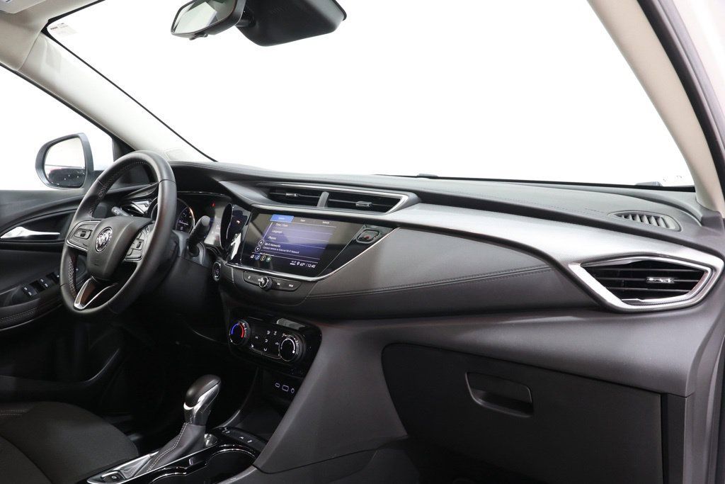 Used 2023 Buick Encore GX Preferred w/ Cold Weather Comfort Package FWD image 16