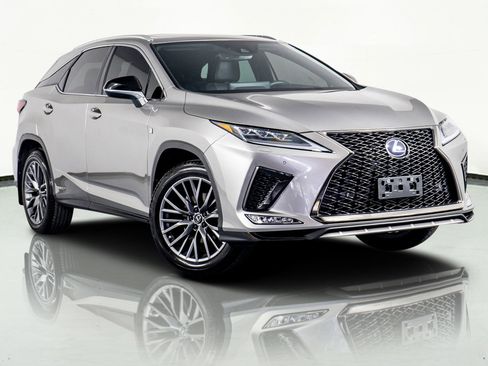 Used 2022 Lexus RX 450h F Sport image 3