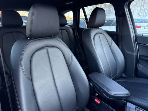 Used 2017 BMW X1 xDrive28i image 41