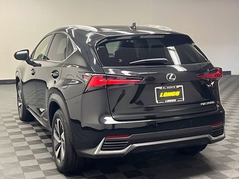 Used 2019 Lexus NX 300h AWD w/ Premium Package image 7