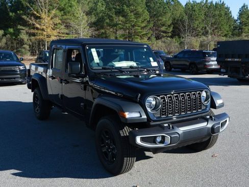 New 2026 Jeep Gladiator Sport image 3