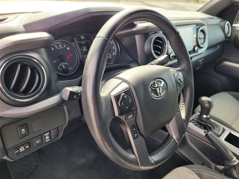Used 2023 Toyota Tacoma TRD Off-Road image 26