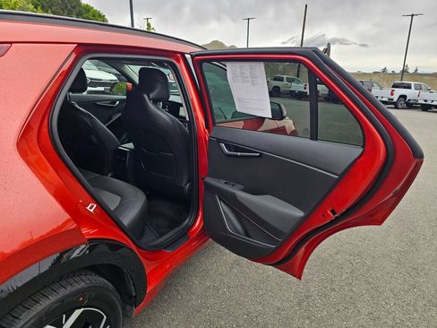 Certified 2023 Kia Niro Wind w/ Wind Preserve Package FWD image 25