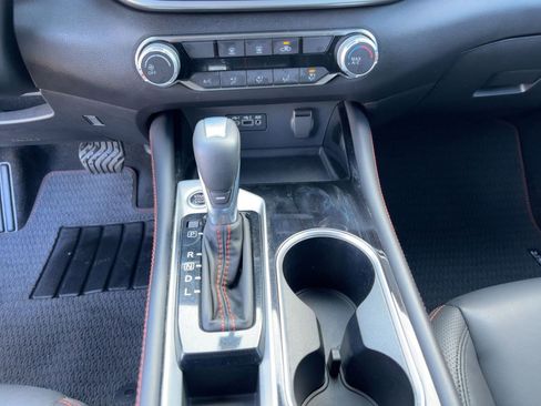 Used 2023 Nissan Altima 2.5 SR image 17