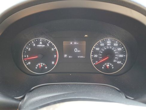 Used 2022 Kia Seltos LX AWD/4WD image 21