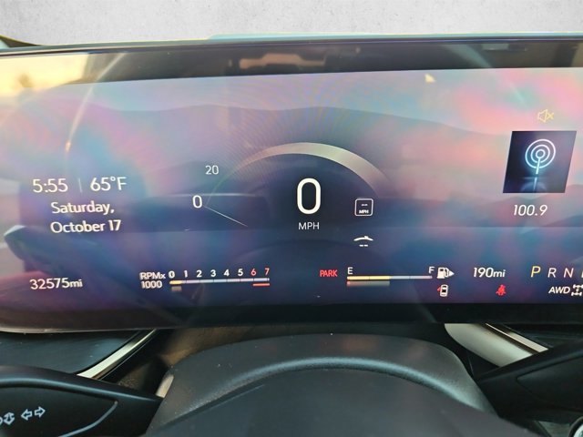 Used 2024 Buick Envision Avenir AWD/4WD image 11