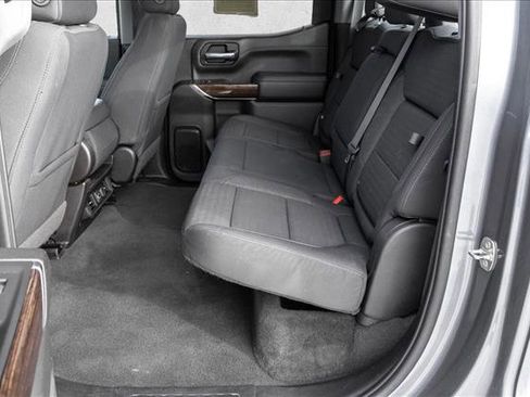 Used 2020 GMC Sierra 1500 SLE w/ SLE Value Package image 19