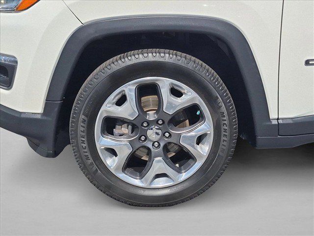 Used 2018 Jeep Compass Limited w/ Navigation Group FWD image 24
