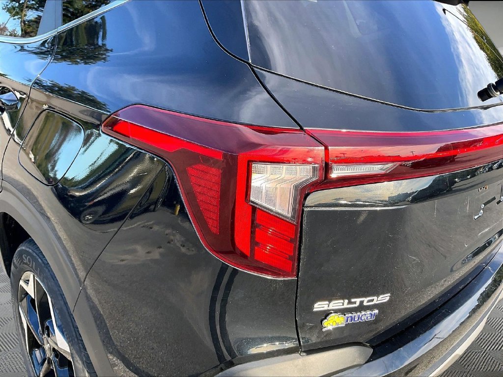 Certified 2024 Kia Seltos EX AWD/4WD image 31