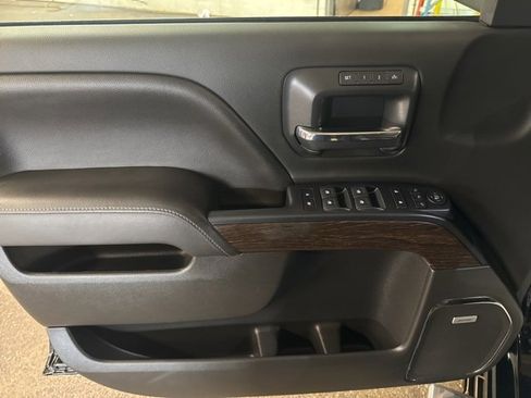 Used 2018 GMC Sierra 1500 Denali image 10