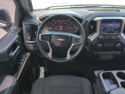 Used 2019 Chevrolet Silverado 1500 LT RWD image 18