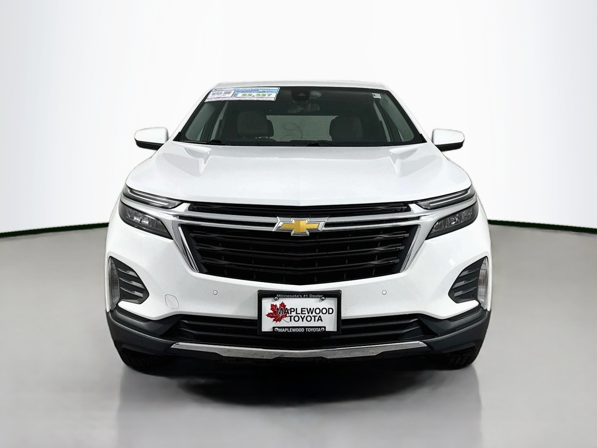 Used 2024 Chevrolet Equinox LT AWD/4WD image 2