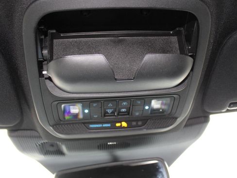 Used 2025 Ford Explorer Platinum w/ LUX Leather Package AWD/4WD image 59