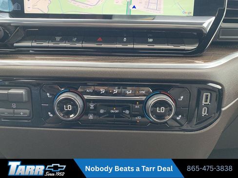 Used 2025 Chevrolet Silverado 3500 LT w/ Convenience Package AWD/4WD image 16