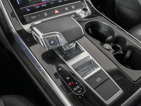 Used 2023 Audi Q7 2.0T Premium Plus w/ Premium Plus Package AWD/4WD image 34