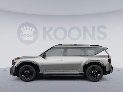 New 2026 Kia EV9 Land AWD/4WD image 2