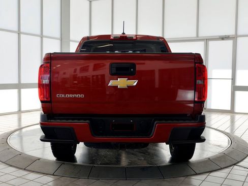 Used 2015 Chevrolet Colorado Z71 image 7