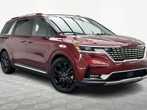 Used 2024 Kia Carnival SX image 12