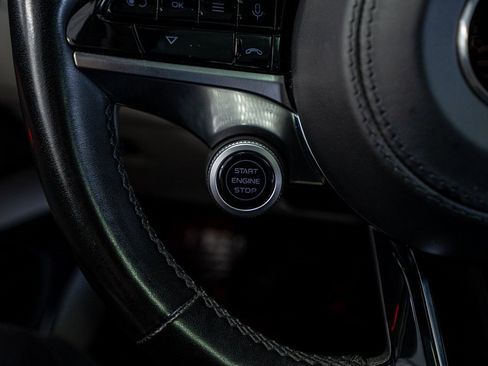 Used 2023 Maserati Grecale Modena image 36