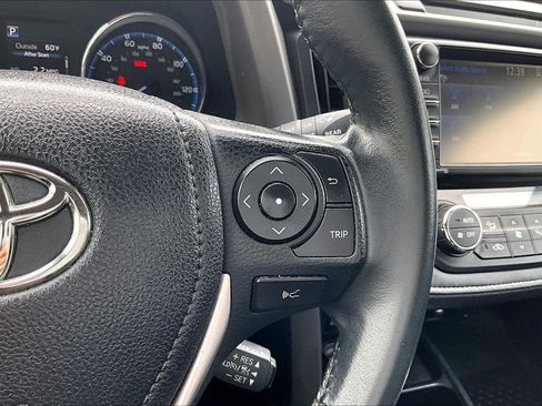 Used 2017 Toyota RAV4 Limited w/ Advanced Technology Package image 19