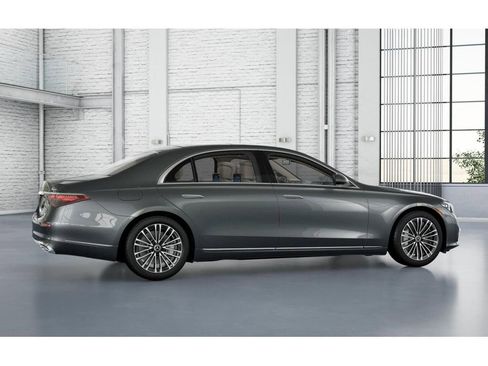 Used 2022 Mercedes-Benz S 580 4MATIC Sedan image 18