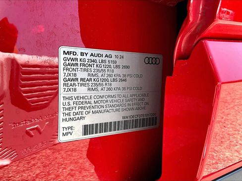 Used 2025 Audi Q3 2.0T Premium AWD/4WD image 34
