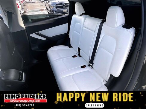 Used 2021 Tesla Model Y Performance image 21